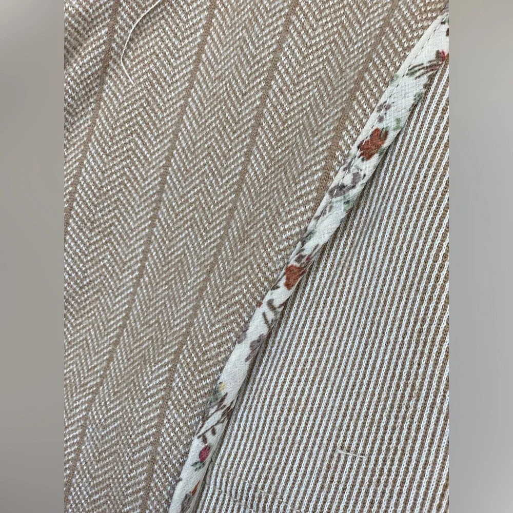 NWT Hem & Thread Chevron Pin Stripe Zip Up Short Jacket Top Multiple Pockets - Picture 10 of 14